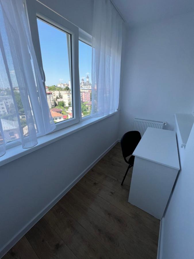 Sunny Apartment Center Suceava Bagian luar foto